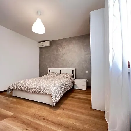 Comfort 5 Min Walk To Downtown Bassano Daire