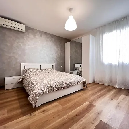 Comfort 5 Min Walk To Downtown Bassano