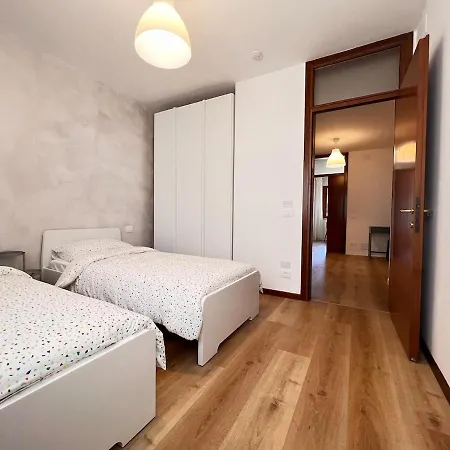 Comfort 5 Min Walk To Downtown Bassano *